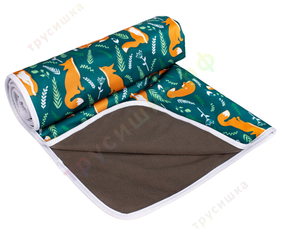 Впитывающая пеленка Лисички на зеленом (бамбук-уголь) 70*120